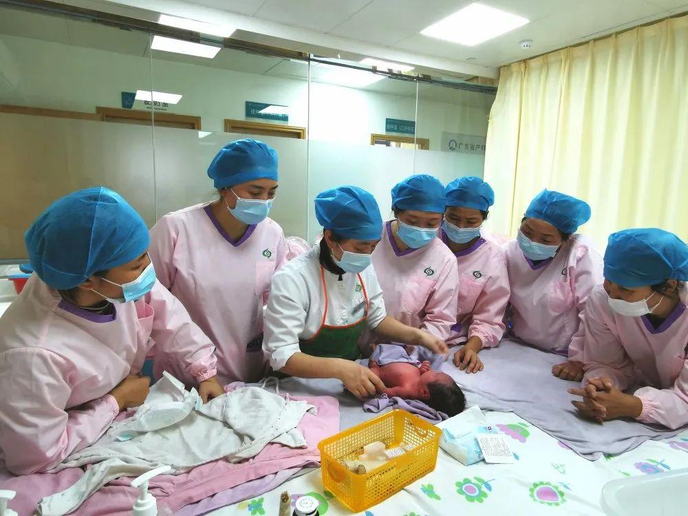 林西县妇婴监护型护送